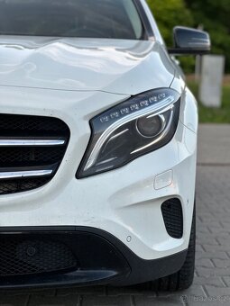 Mercedes Benz GLA220 4MATIC - 5