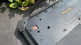 "pancéřový" Extreme Tablet s Windows - Dell 7202 - 5