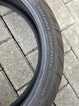Metzeler Sportec M7 RR 120/70 ZR17 58W // 3mm // 0123 - 5