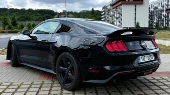 Ford Mustang GT 5.0 - 5
