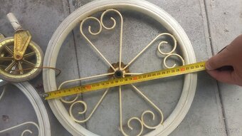 Retro kočárek pro panenky + další kolečka, kola (různá) - 5