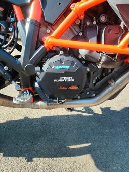 KTM Adventure 1090 R - 5