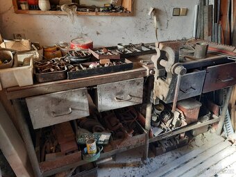 Vybavení kovárny - 5