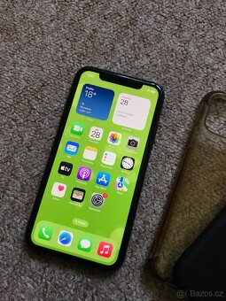 Apple Iphone 11 64GB krásný černý ✅ bat: 100% - SUPER STAV - 5