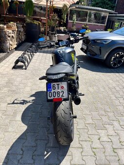 Triumph Speed Triple - 5