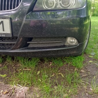 BMW 325d sedan 2008 manuál 145 kW - 5