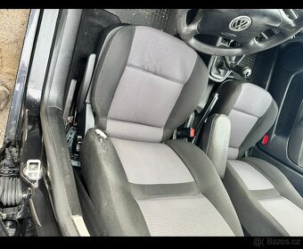 VW Golf 1.6 74kw benzín - 5
