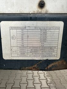 Schwarzmüller dvojitá podlaha - 5
