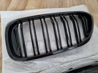 CERNA MASKA GRIL BMW rad 5 model G30 G31 G38 2014 - 2020 - 5