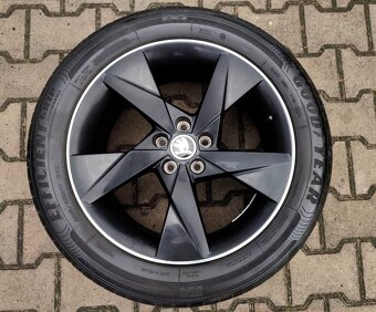 Alu kola originál Škoda Scala, Kamiq 5x100 R17 Volnas - 5