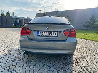 BMW E90 325i - 5