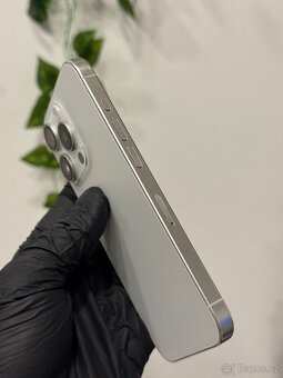 iPhone 15 Pro 256GB bílý - DPH - 5