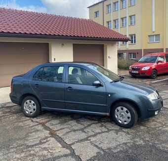 Škoda Fabia sedan na pronájem - 5