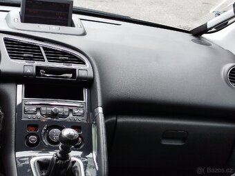 Peugeot 3008 - 5