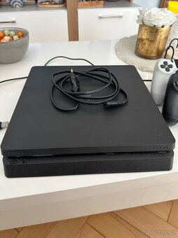PS4 Slim - 500GB - 5