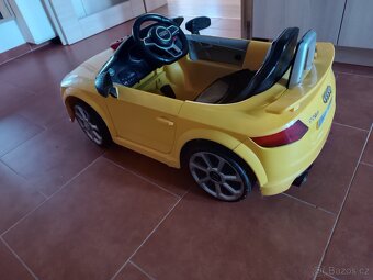 AUDI TT dětské autíčko - téměř nová baterie - 5