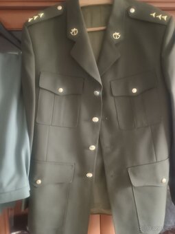 Slavnostní vojenská uniforma - 5