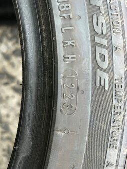 225/45/17 letní sada - 5