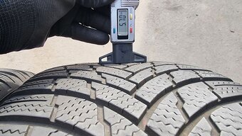 Zimní pneu 245/45/19 Firestone - 5