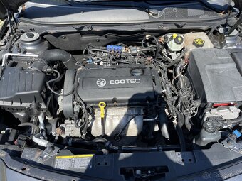 Opel Insignia A 1.8i 103kW Rok 2009 Náhradní díly - 5