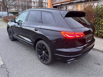 VW TOUAREG 4.0 V8 TDI R-line,VZDUCH,WEBASTO,HEAD UP,PANORAMA - 5