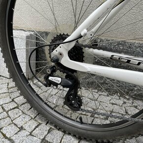 Horské kolo GT Aggressor 2.0 black - 5