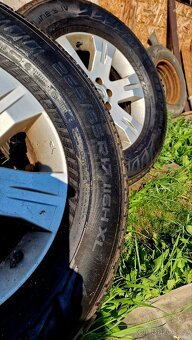 Letní pneu Nokian 265/65/17 plus Alu kola originál Nissan - 5