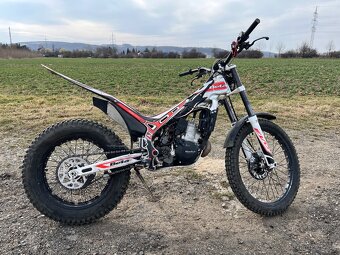 Trial Beta 300 2T 2018 - 5