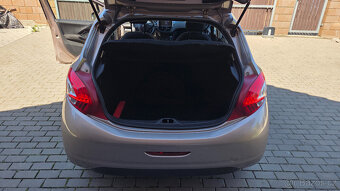 Peugeot 208 1.4VTi 2012 70kW 95 koní - 5