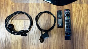 42" (106 cm) TV Panasonic Viera TH-42PZ70EA - 5
