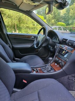 MERCEDES-BENZ C 220 CDI 110kw r.v.2005 - 5