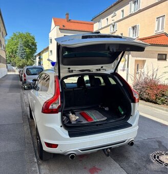 Volvo XC60, 4x4, 120kW,R-Design,06/2013, 1.majitel - 5