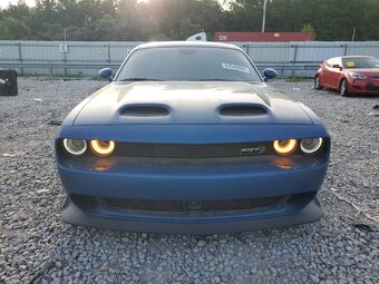 Dodge challenger srt hellcat, ročník 2020 - 5