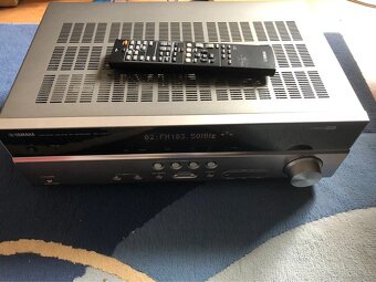 Yamaha RX-V371 - zesilovač - 5
