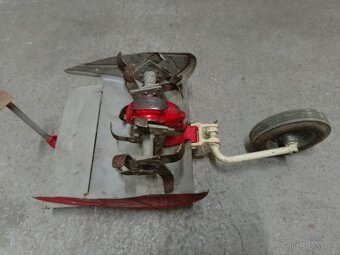 Vari rotační,kypřicí plečka,okopávačka - 5