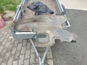 Mercedes w124 spodní kryt motoru č.124 - 5