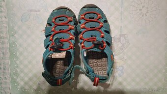 Prodám nošené sandálky velikost 27 (č.2) - 5