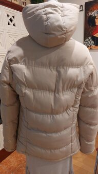 Zimní prošívaná bunda s kapucí - 5