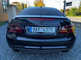 Mercedes-Benz Třídy E, Coupé E350 cdi 195kw AMG - 5