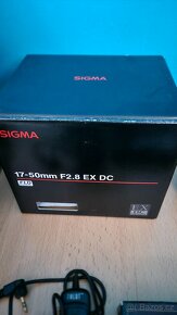 Digitální zrcadlovka Pentax K5 + objektivy + příslušenství - 5