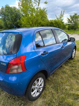 Toyotu Yaris r.2006 - 5