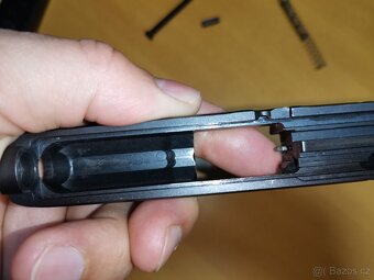 Pistole Ruger LC9 - 5