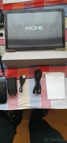 Tablet FACETEL 10,1 - SLEVA - 5