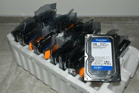 4x WD Blue 1TB HDD WD10EZRZ - 5