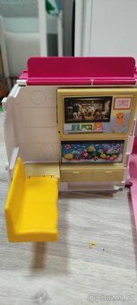 Sanitka Barbie - 5