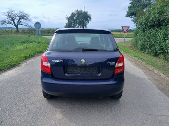 Škoda Fabia 2,benzin, klima,rok 2010 - 5