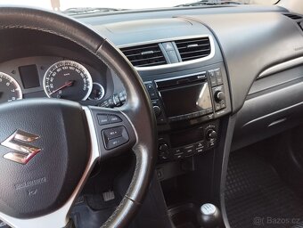Suzuki Swift - 5