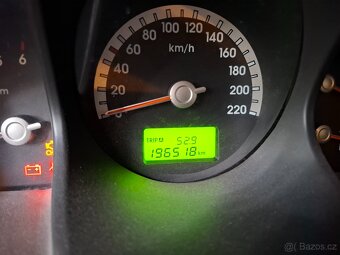 Prodám Kia Sportage 2,0 crdi 4x4. - 5