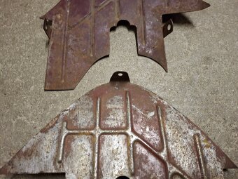 Jawa cz 125 175 políčka do podsedadlovych plechů - 5