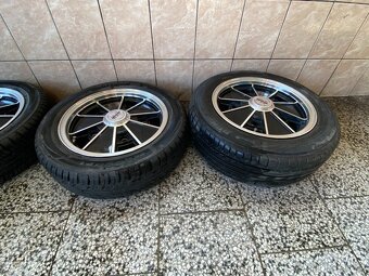 Kola na Volkswagen T1 - 5